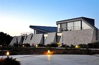 Leivatho Hotel Svoronata