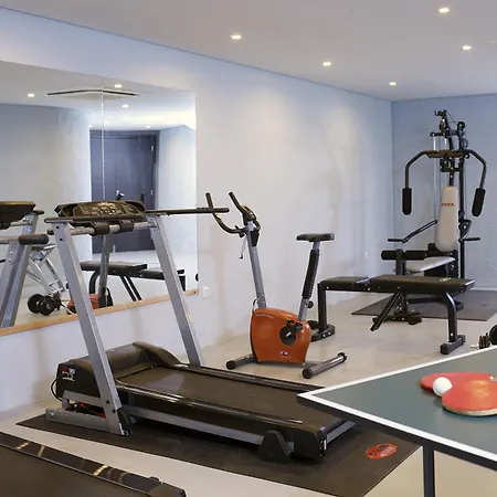 מלון Leivatho סבורונטה