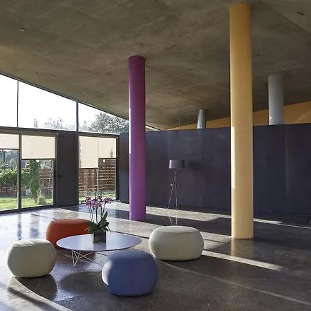 Leivatho 4* סבורונטה