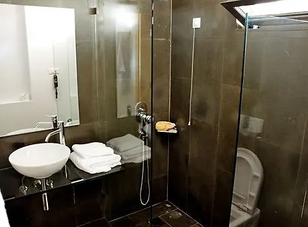 Hotell Leivatho Svoronata