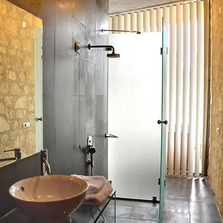 Leivatho Hotell Svoronata
