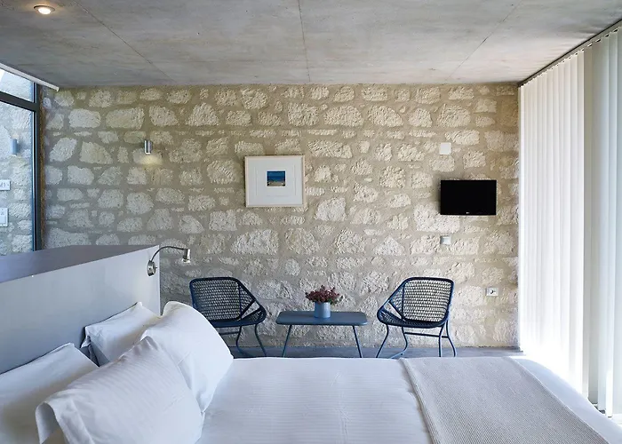 Leivatho Hotel Svoronata