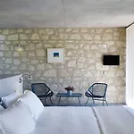 Leivatho Otel Svoronata
