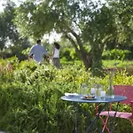 Leivatho Otel Svoronata
