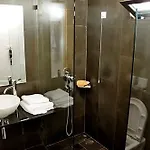 Otel Leivatho Svoronata