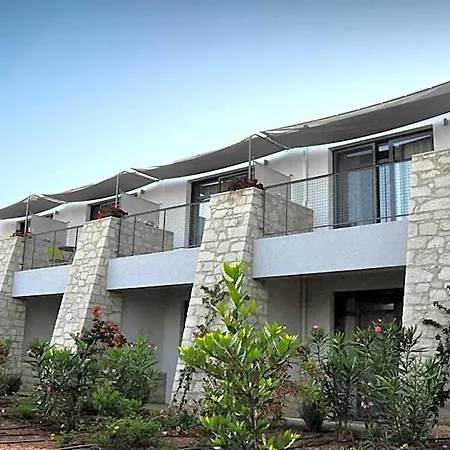 Hotel Leivatho Svoronata
