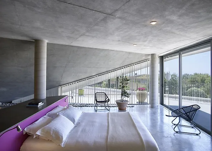 Leivatho סבורונטה